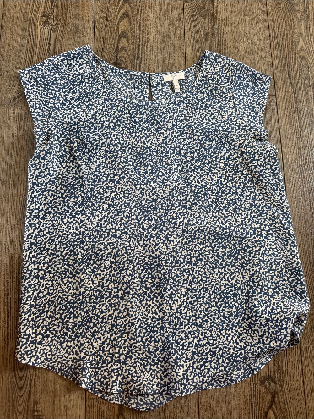 Joie Short Sleeve Printed Blouse - Blue and White